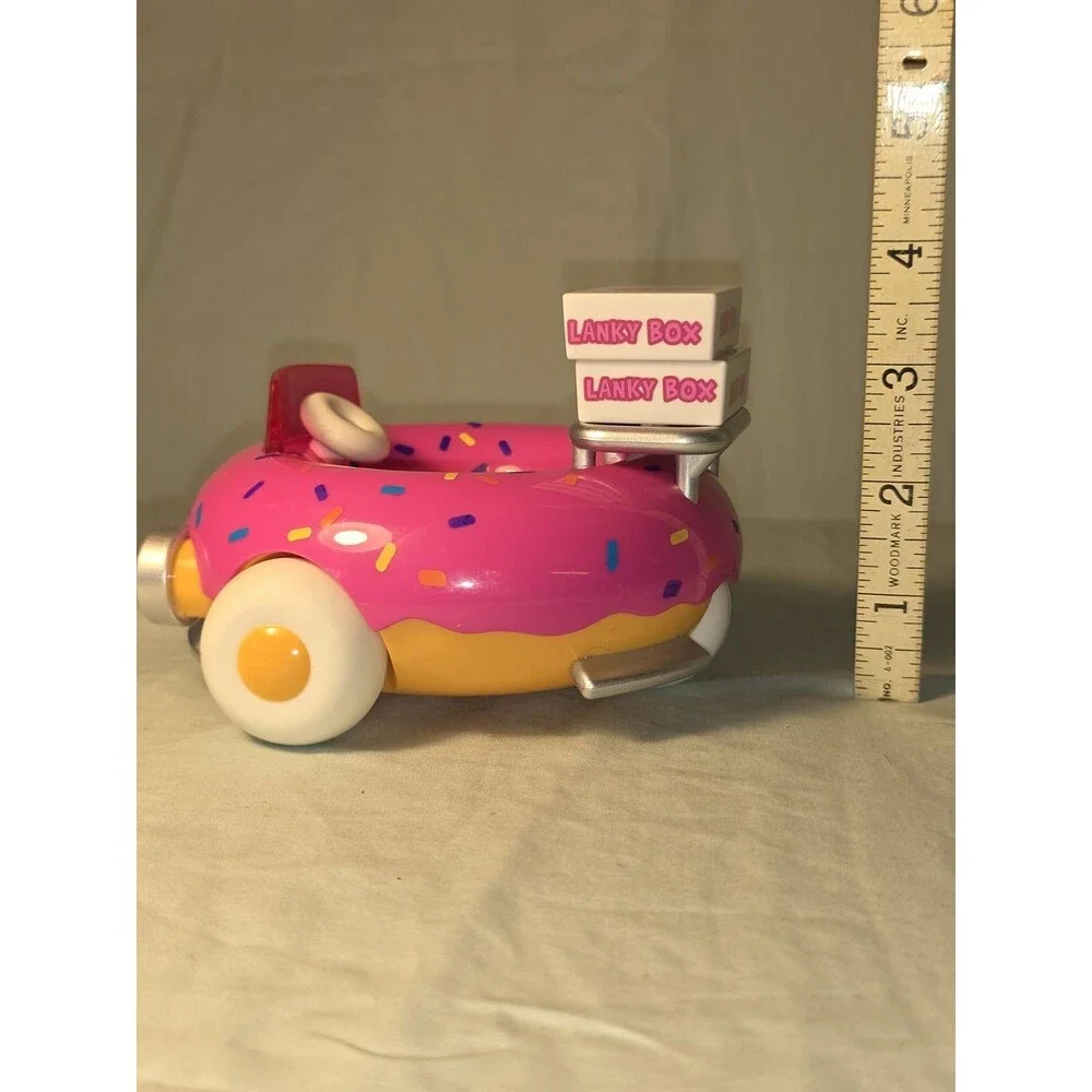LankyBox Series 4 Happy Friends Donut Mobile 5